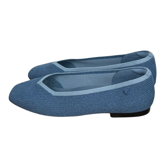 NWOT VIVAIA Margot 2.0 Denim Blue Square Toe Ballet Flats – Size 40 (W) - US 9W - Picture 1 of 11